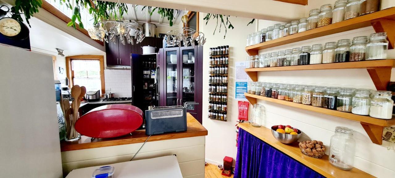 Dovecote House Bed and Breakfast Όκλαντ Εξωτερικό φωτογραφία